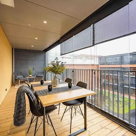 Апартаменты Sari's Luxury In The Center