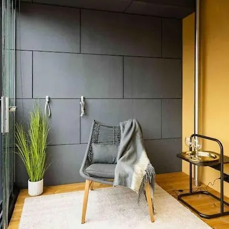 Апартаменты Sari's Luxury In The Center