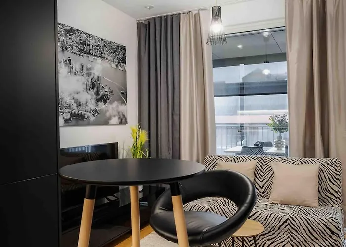 Sari's Luxury In The Center Apartamento Turku